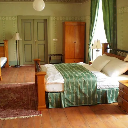Zamek Novy Hrad Guest house